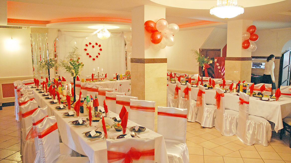 гостиница в Польше Варшава Пясечно рестораны музыка отдых в Польше польский туризм